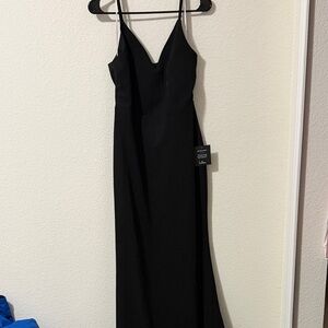 Lulu's Elegant Black Maxi Dress